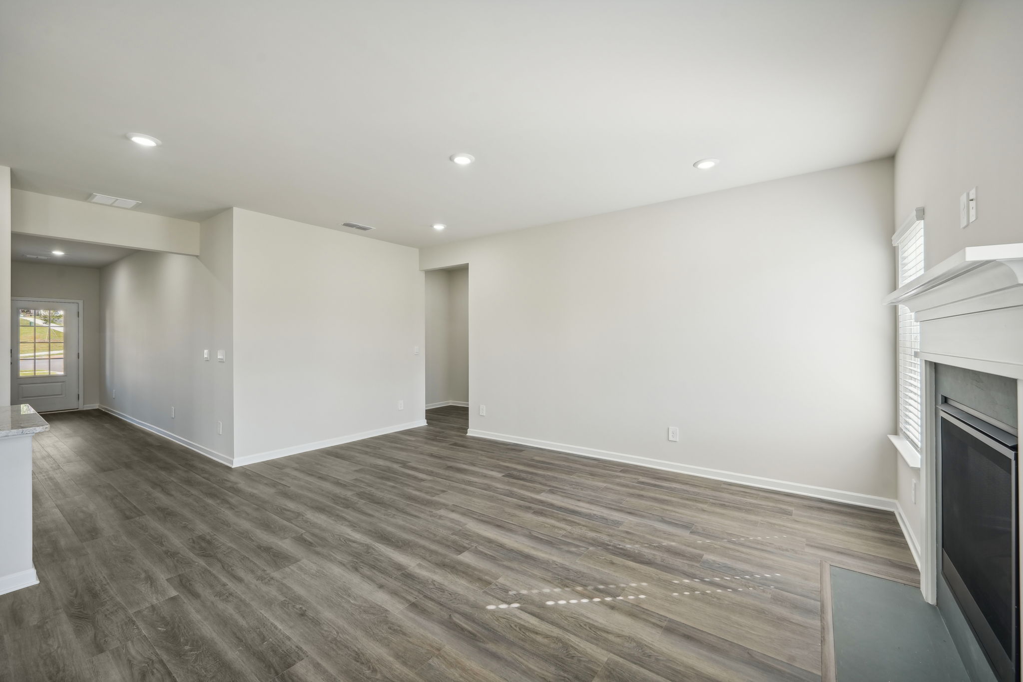 Atlanta - Creekside at Oxford Park - 7746 Plymouth Dr, Fairburn, GA 30213 - 010