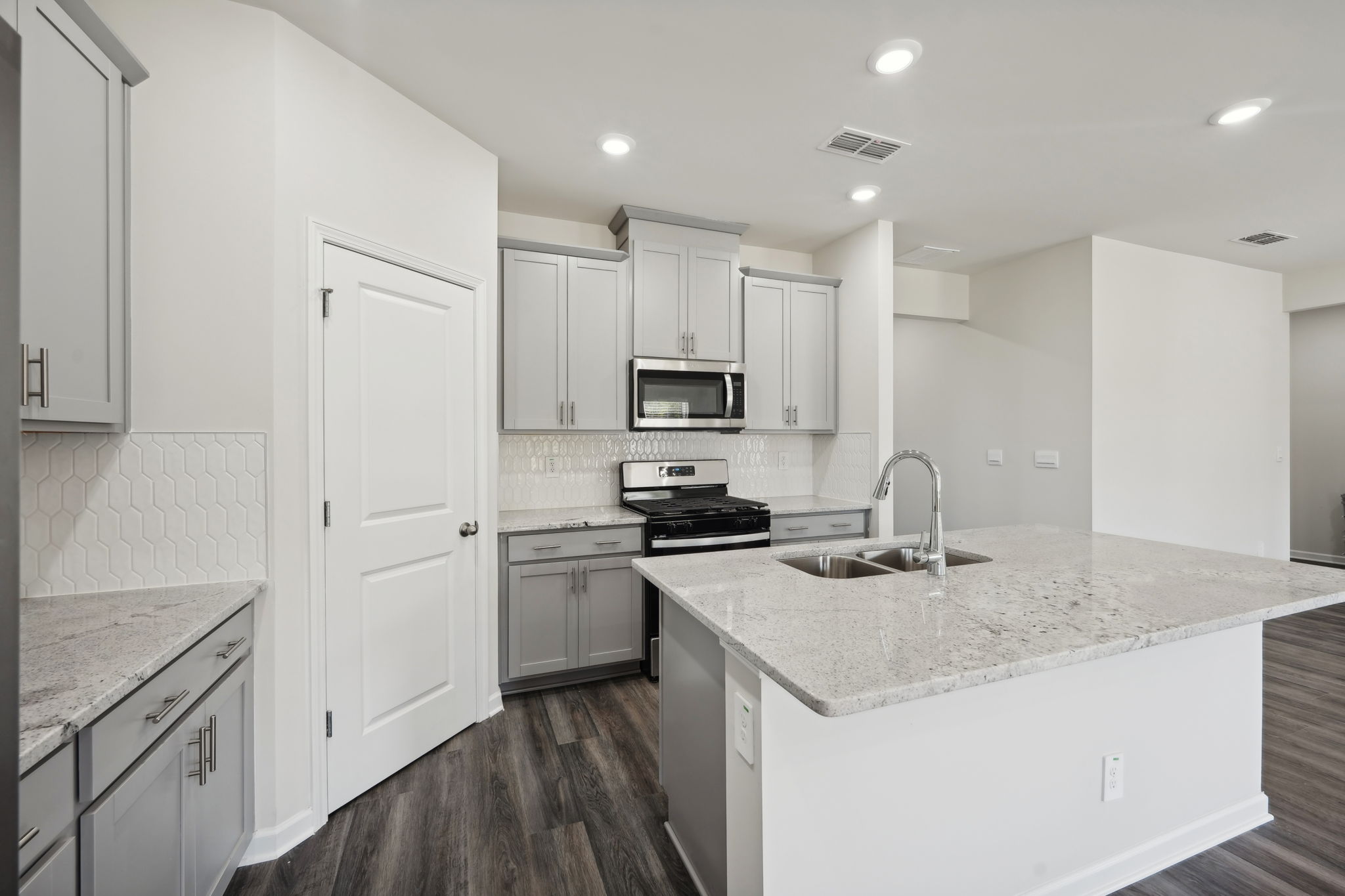 Atlanta - Creekside at Oxford Park - 7746 Plymouth Dr, Fairburn, GA 30213 - 026