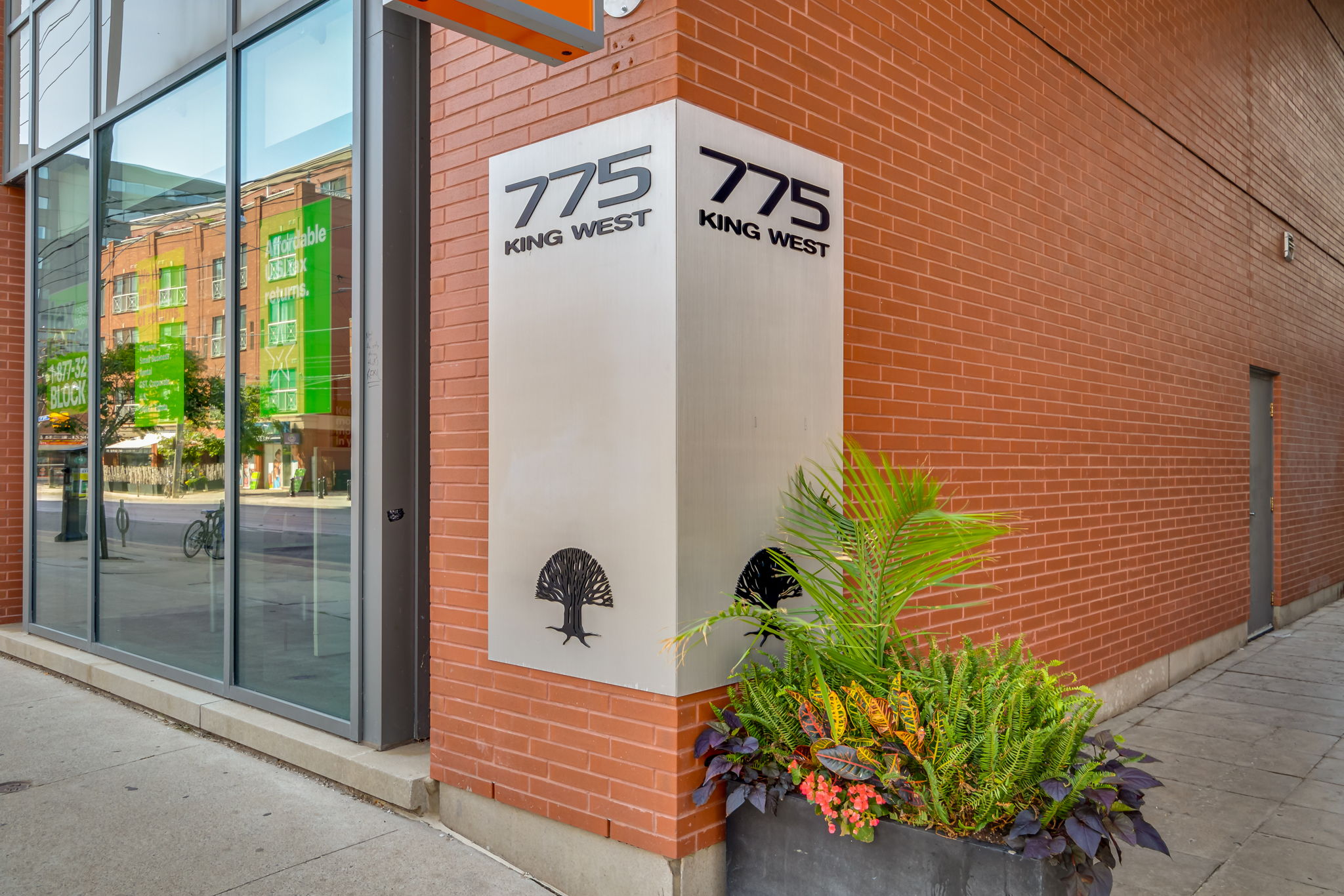 Toronto property showcase — delivered property photograph 4