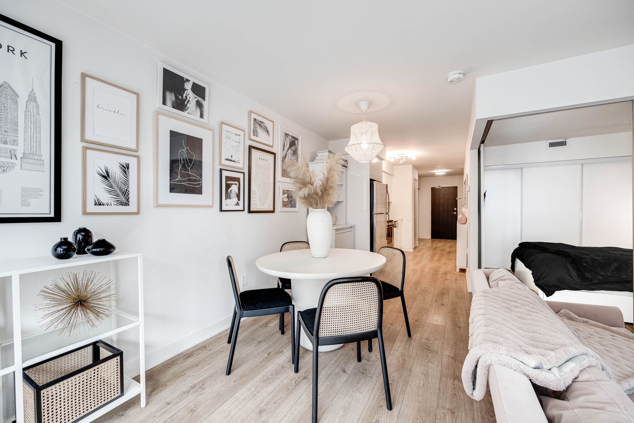 Toronto property showcase — delivered property photograph 13