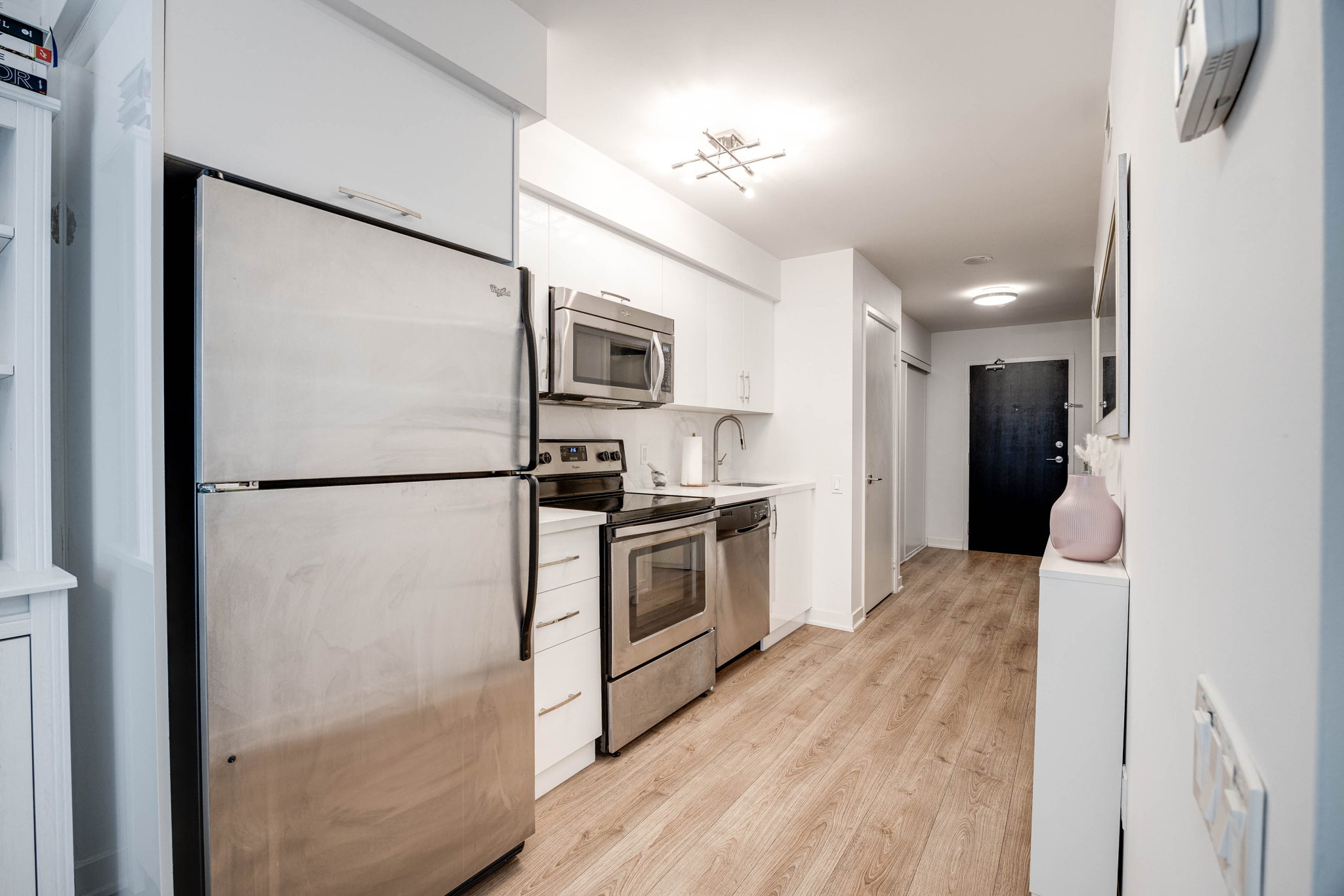 Toronto property showcase — delivered property photograph 18