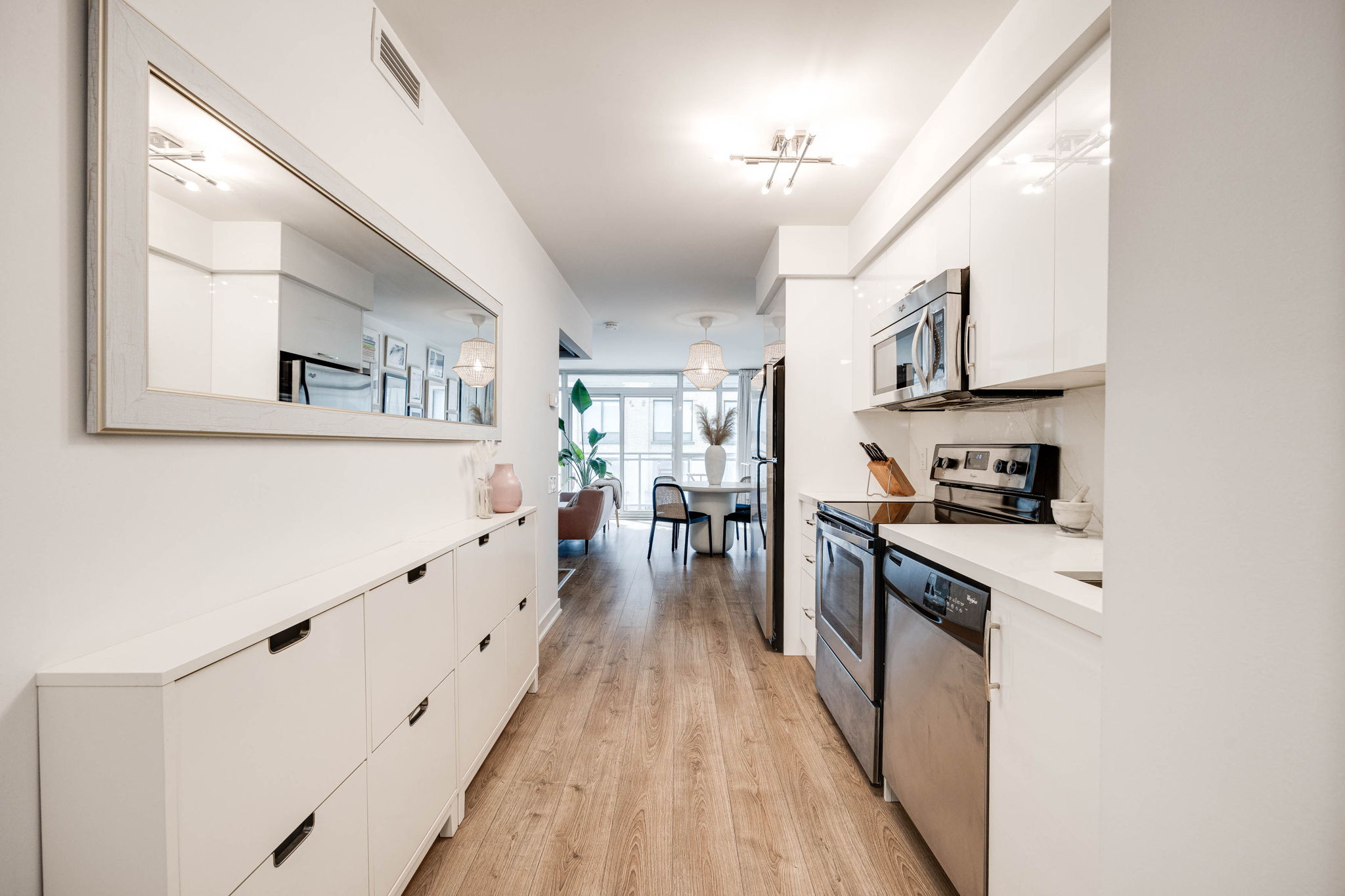 Toronto property showcase — delivered property photograph 21