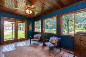  Photo 79
