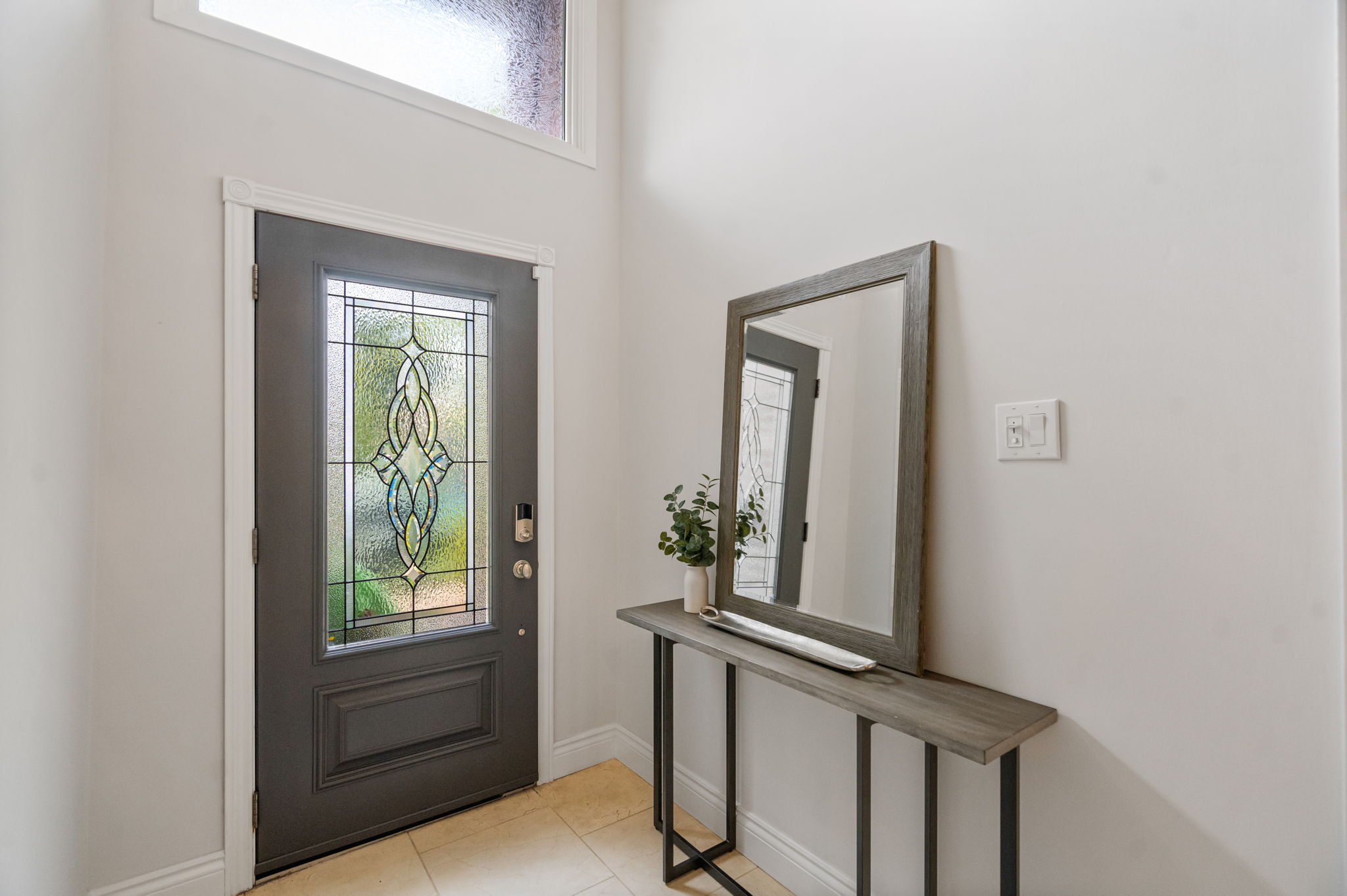 775 Pebble Ct Pickering, ON L1V 3R3