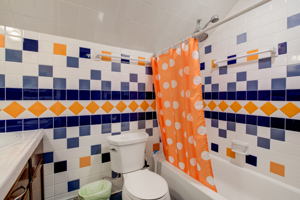 Upper Bathroom