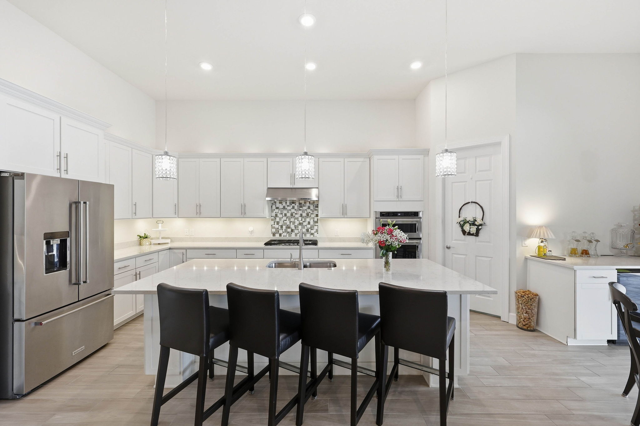 Kitchen/Breakfast Bar