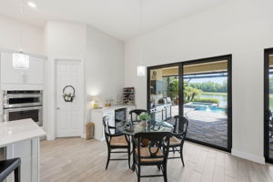 Kitchen/Eating Area