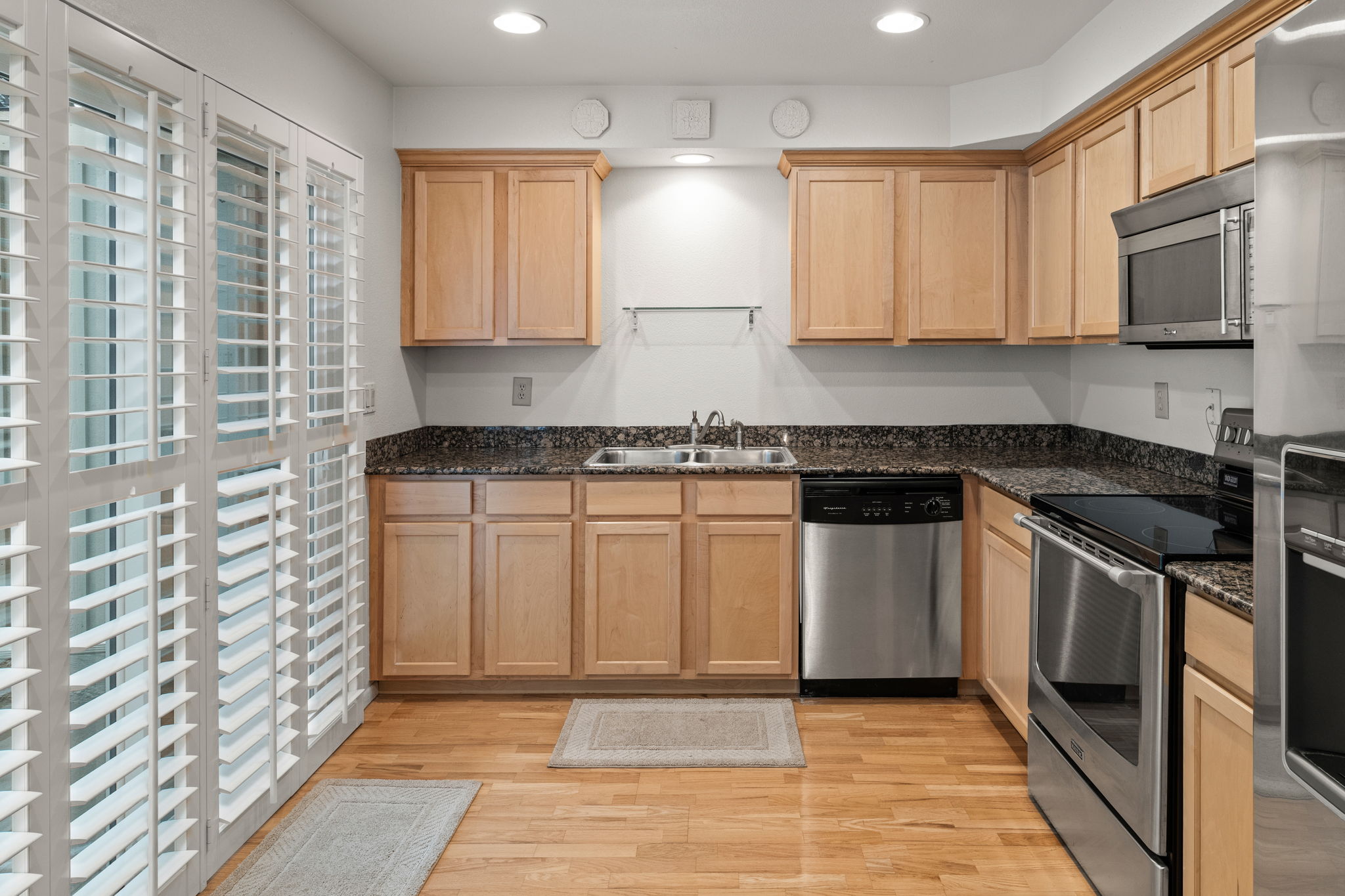 Kitchen 1
