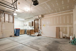 Garage 2