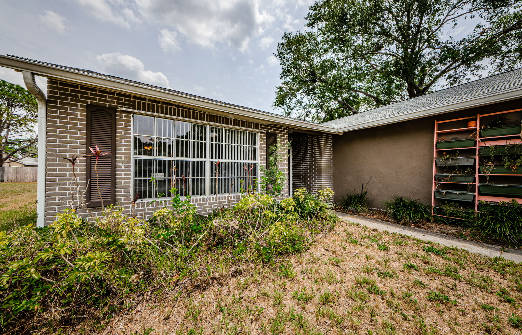 Front Exterior 5