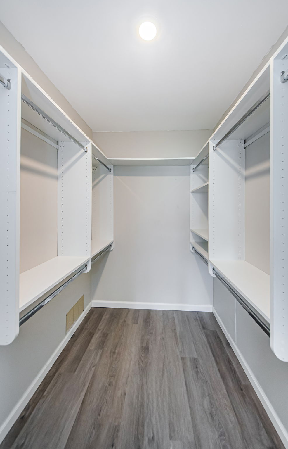 Master Closet 1