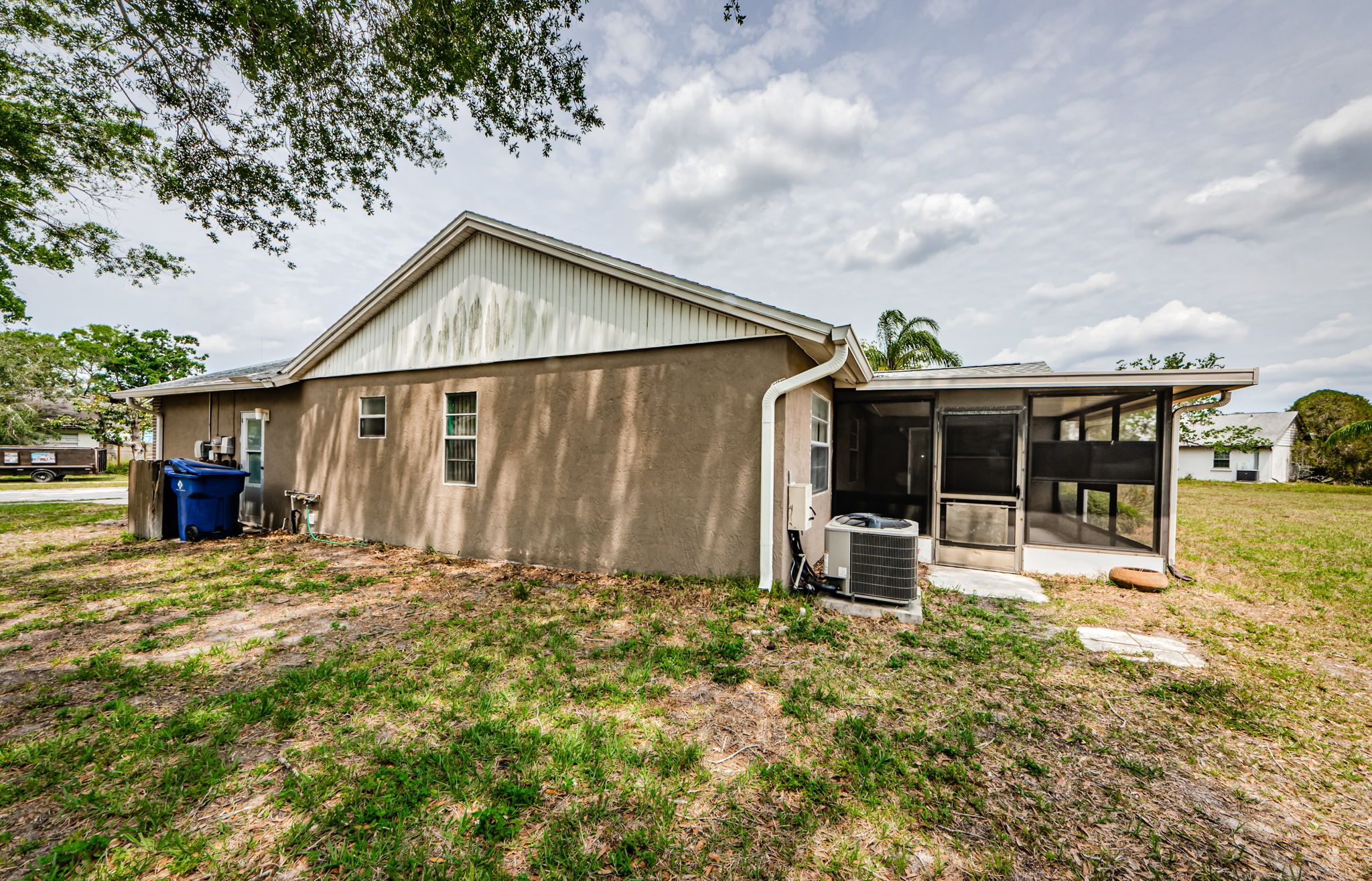 Side Exterior 2