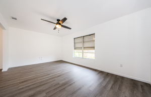 Family Room 4