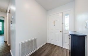 Foyer 1