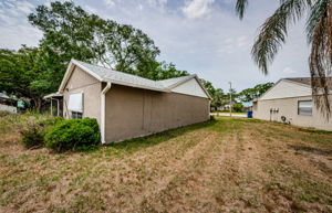 Side Exterior 1