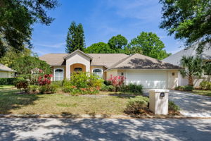 7765 Apple Tree Cir-01