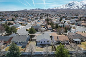 7765 Crystal Shores Dr, Reno, NV 89506, USA Photo 28