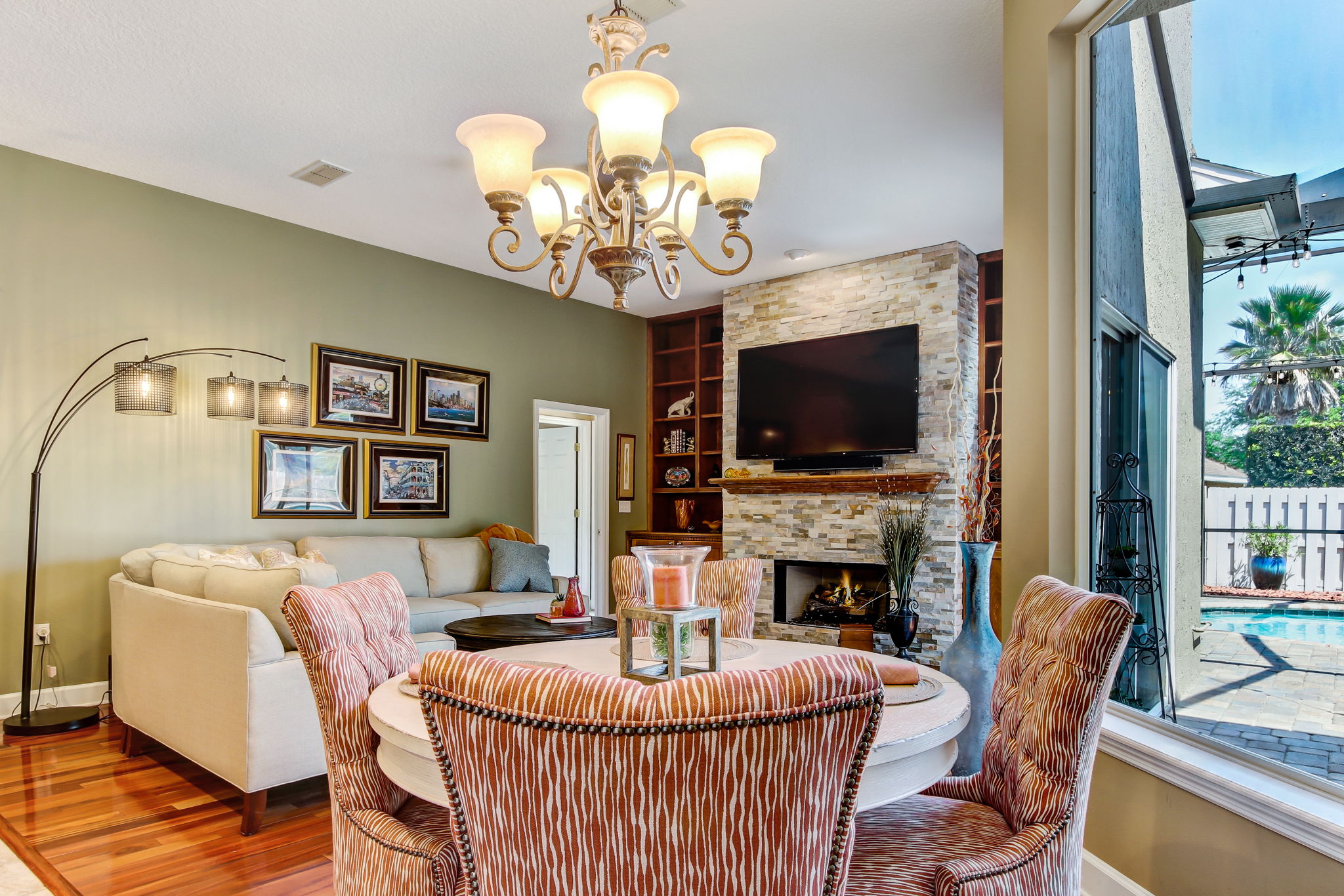 Breakfast Nook