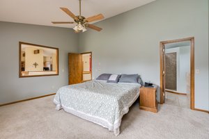 7767 64th St N, St Paul, MN 55115, USA Photo 12