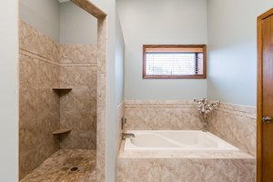 7767 64th St N, St Paul, MN 55115, USA Photo 10