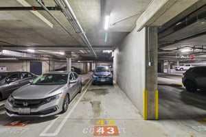 6th Ave 415-S2505-027.jpg