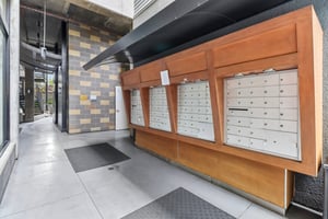 6th Ave 415-2505-901.jpg