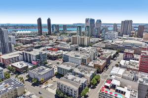 6th Ave 415-S2905-005.jpg