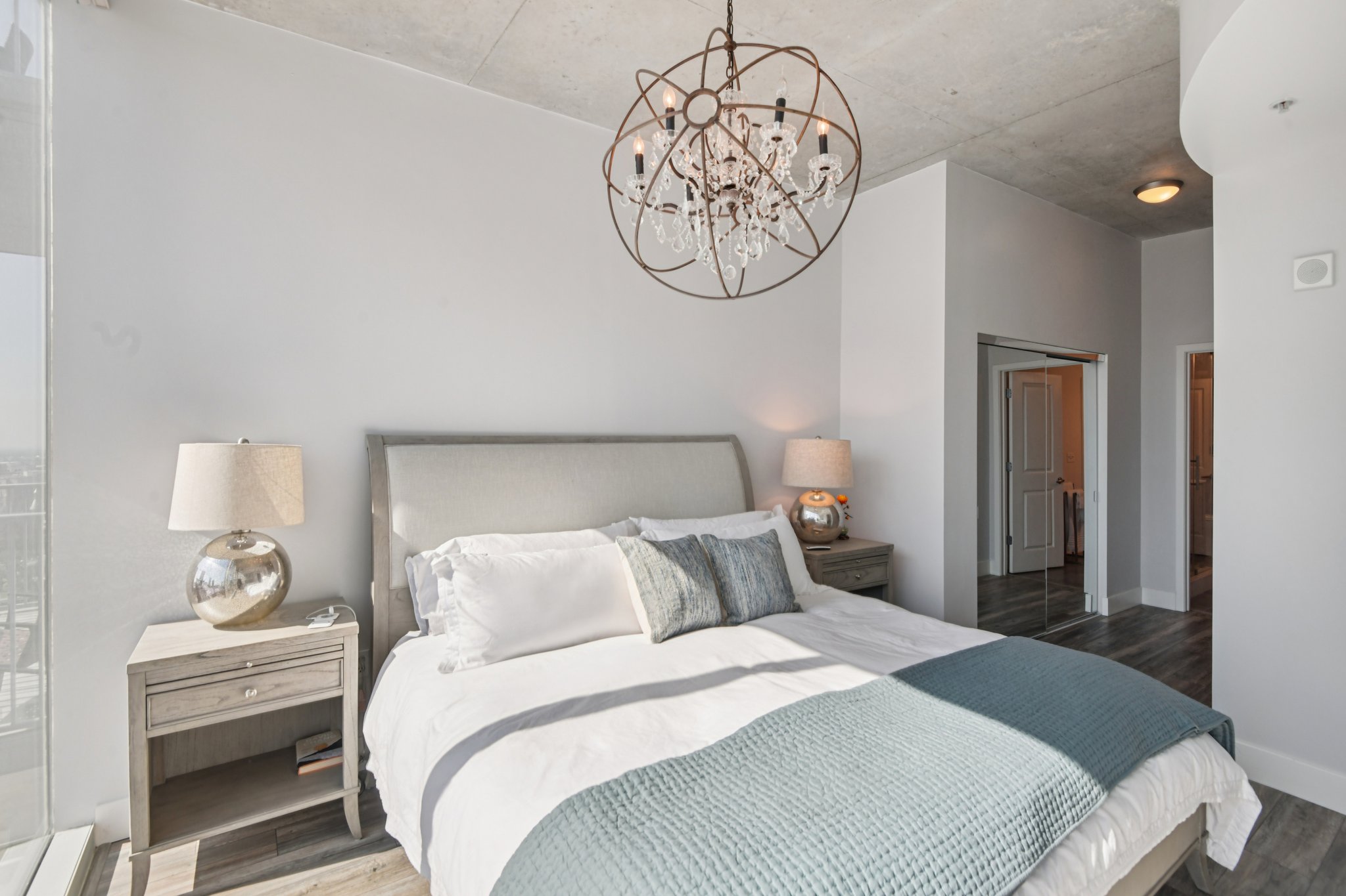 N Ashley Dr 1612-S0402-020.jpg