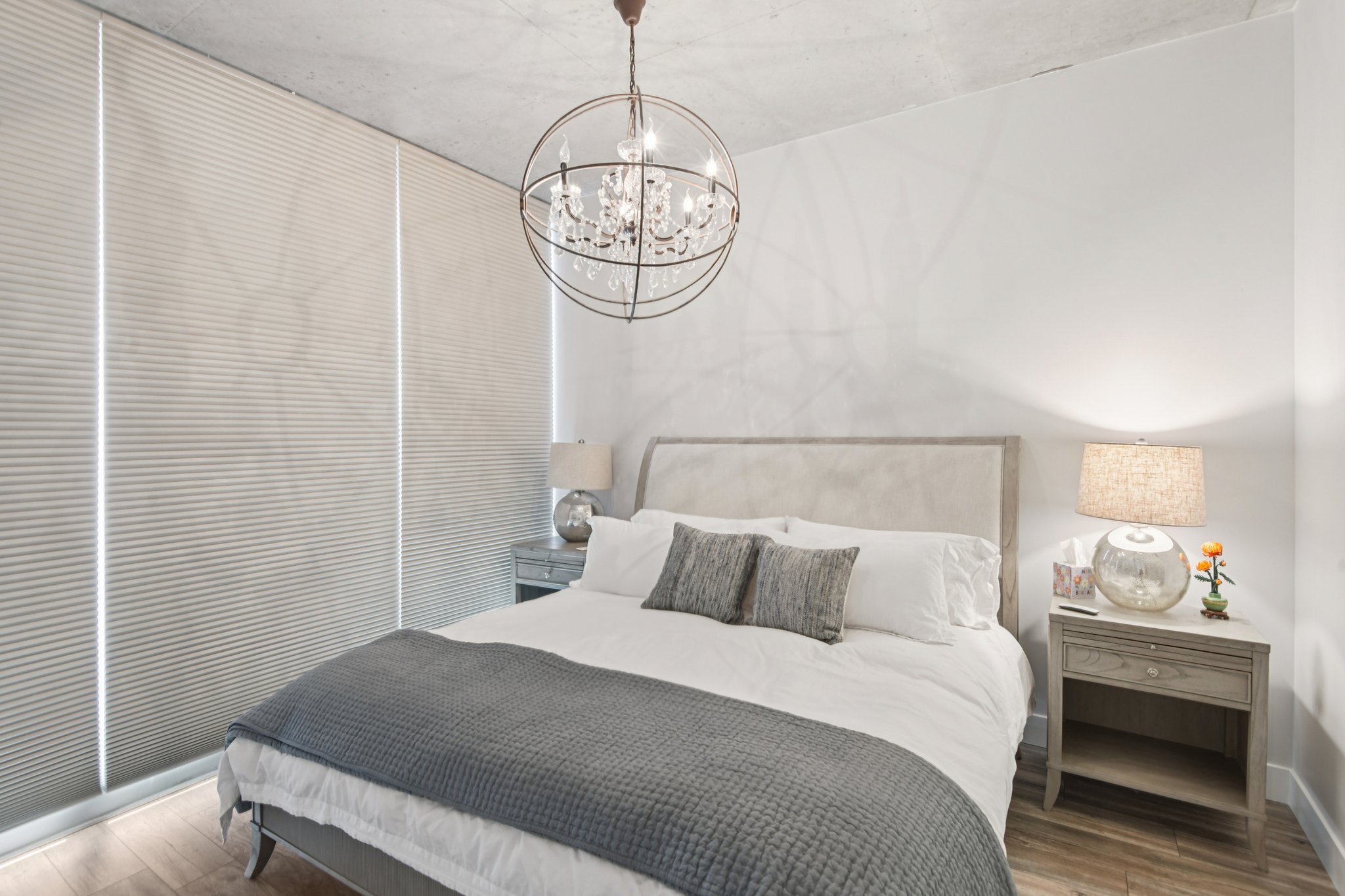 N Ashley Dr 1612-S0402-028.jpg