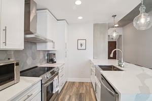 N Ashley Dr 1612-S0402-016.jpg