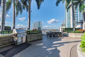 Outdoor Grilling Stations