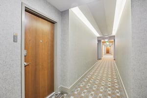 N Ashley Dr-S1311-008.jpg