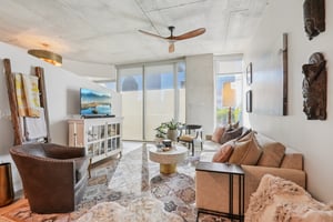 N Ashley Dr-S1311-012.jpg