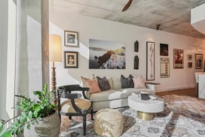 N Ashley Dr-S1311-016.jpg