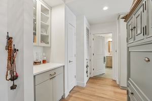 N Ashley Dr-S1311-022.jpg