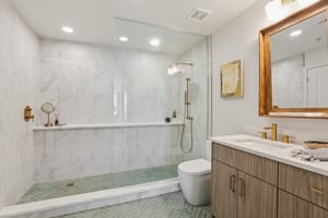 N Ashley Dr-S1311-032.jpg