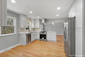 777 N Bradley Rd, Mettawa, IL - 25