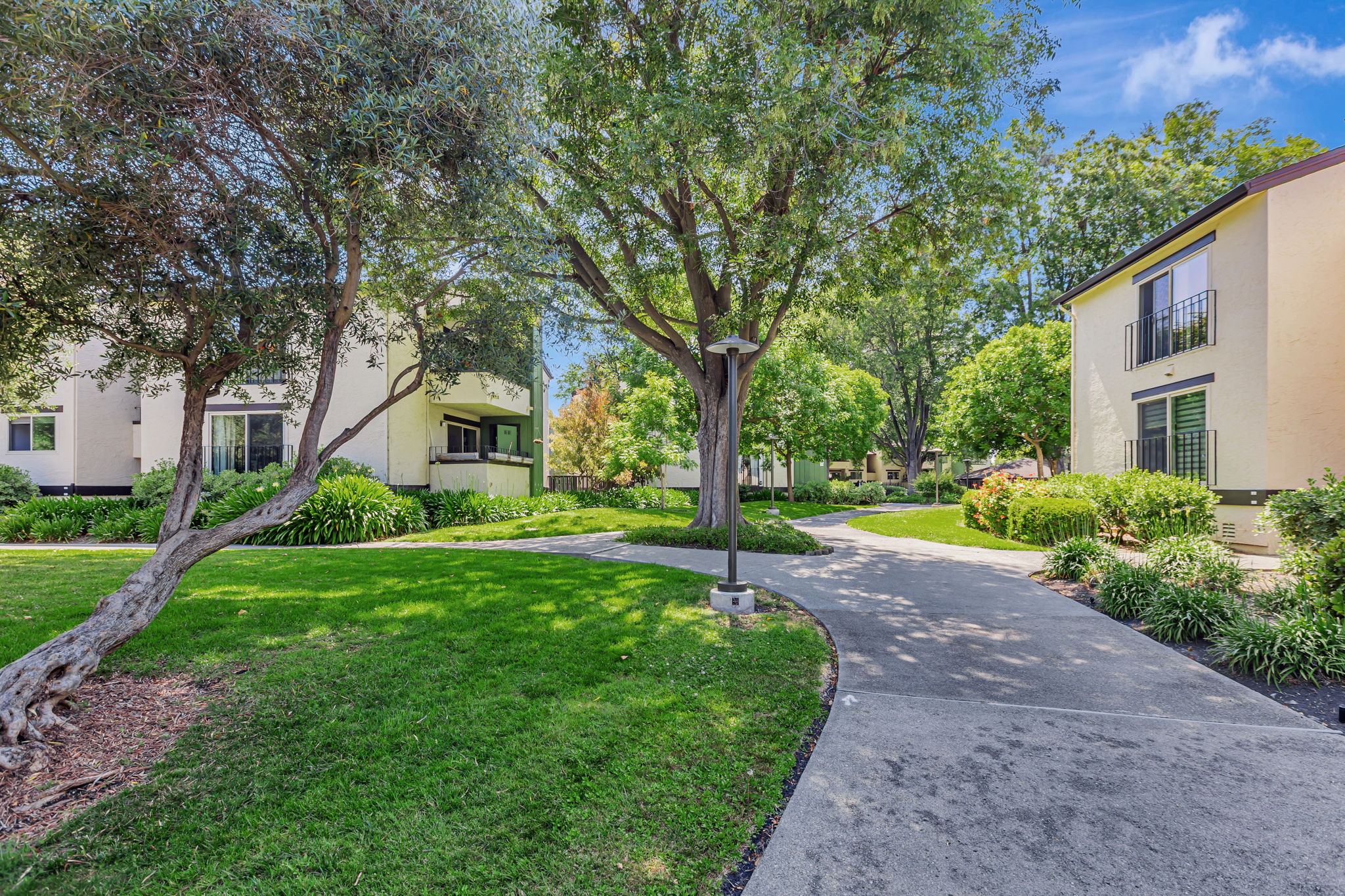 042_777 San Antonio Rd 14