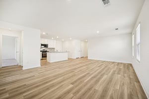 Saxony Dr-S1802-007.jpg