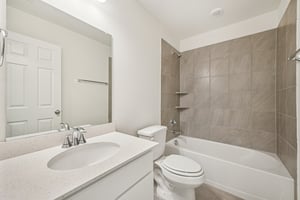 Saxony Dr-S1802-016.jpg