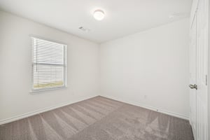 Saxony Dr-S1802-017.jpg