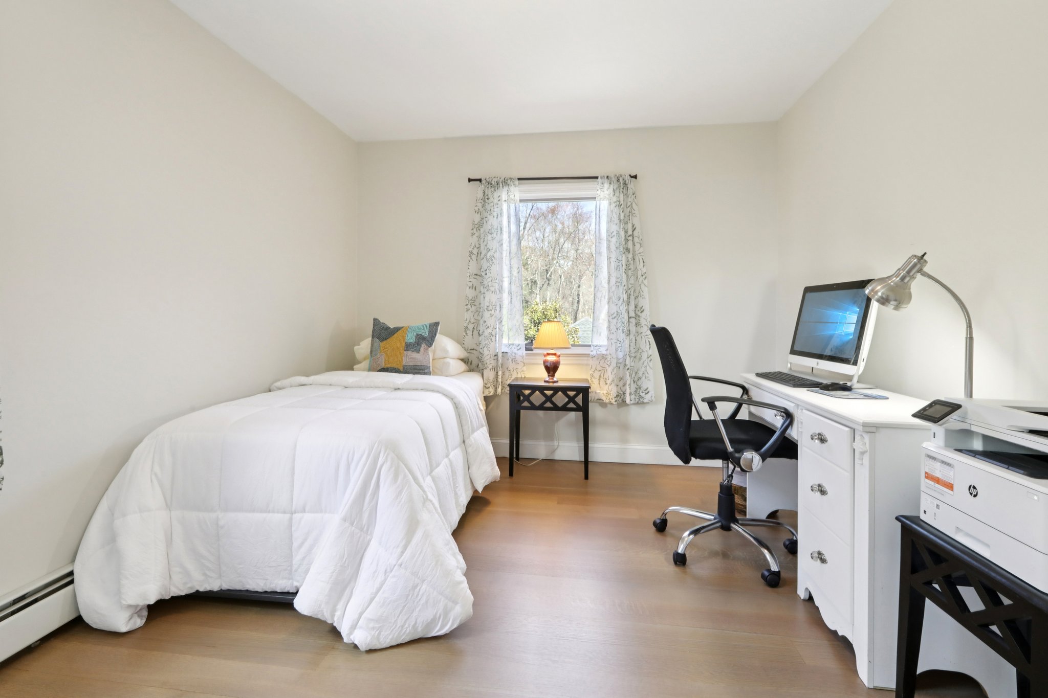 W Saddle River Rd-S0904-038.jpg