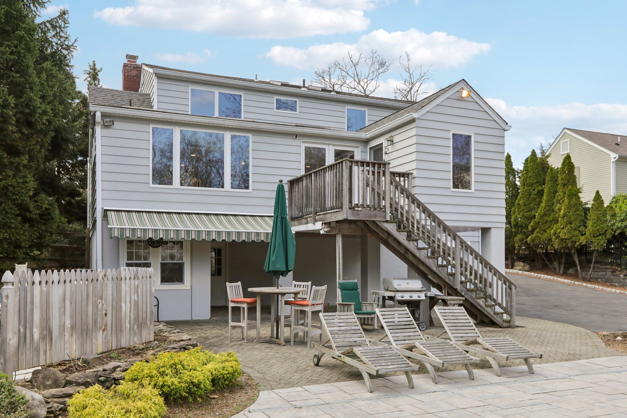 W Saddle River Rd-S0904-079.jpg