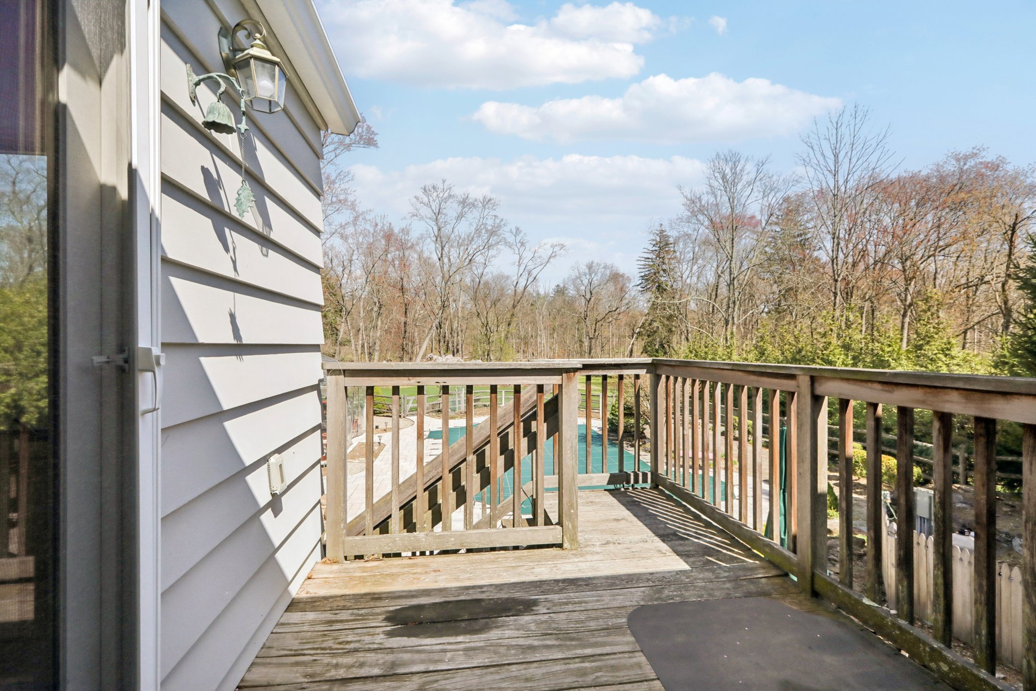 W Saddle River Rd-S0904-097.jpg