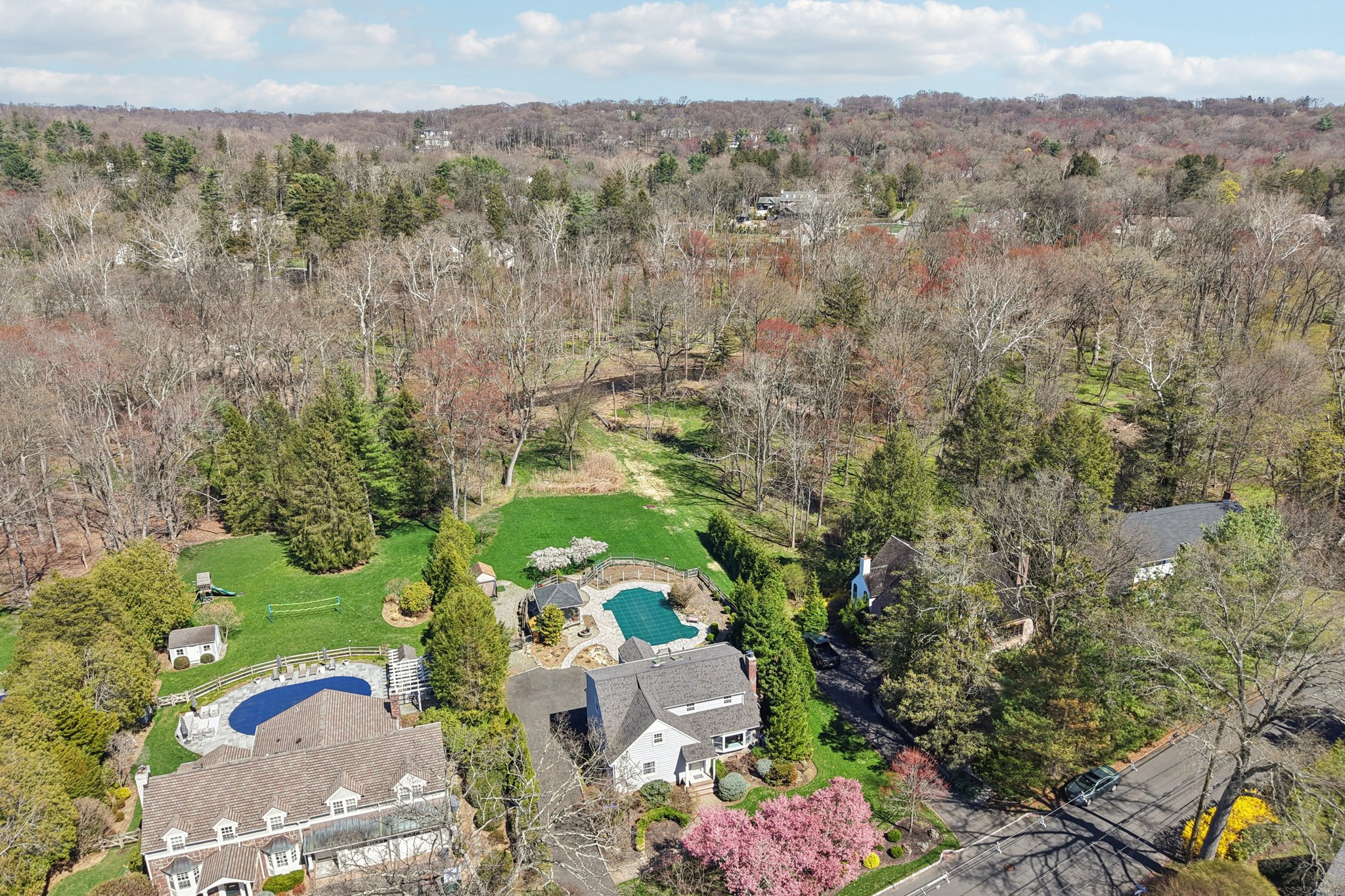 W Saddle River Rd-S0904-102.jpg