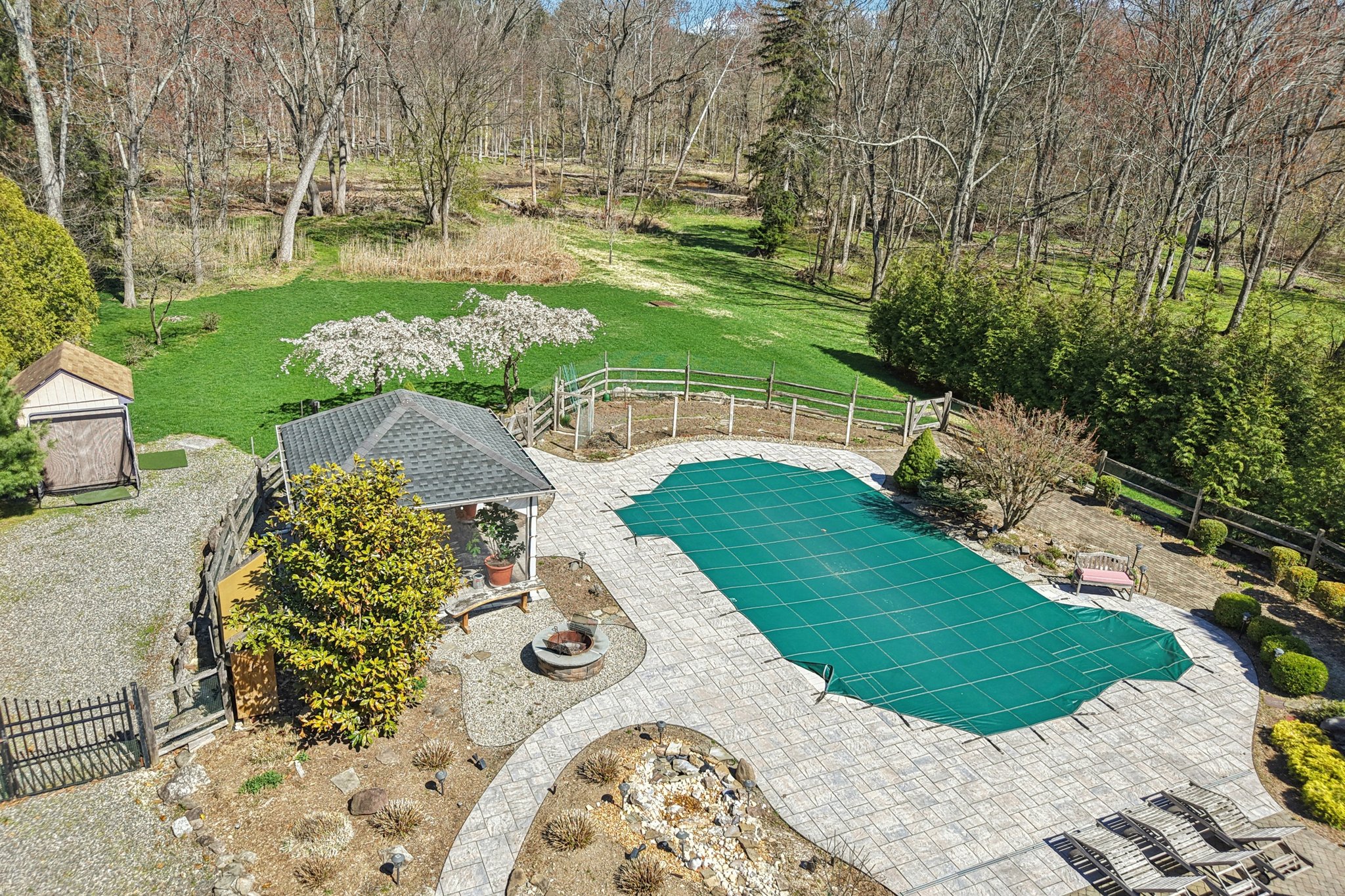 W Saddle River Rd-S0904-115.jpg