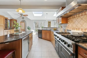 W Saddle River Rd-S0904-030.jpg