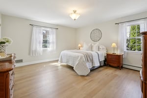 W Saddle River Rd-S0904-039.jpg