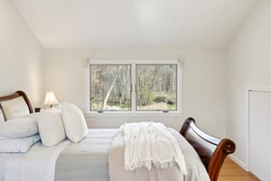 W Saddle River Rd-S0904-057.jpg