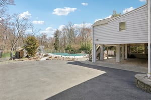 W Saddle River Rd-S0904-069.jpg